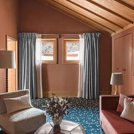 Le Coucou Hotel