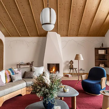 Le Coucou Hotel