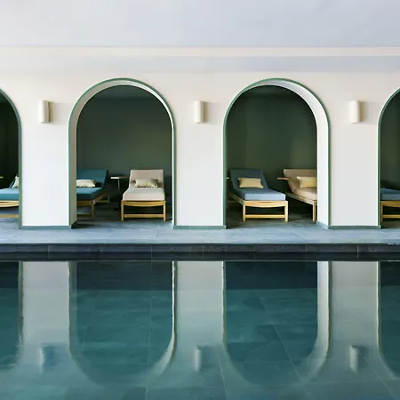 Le Coucou Hotell 5*